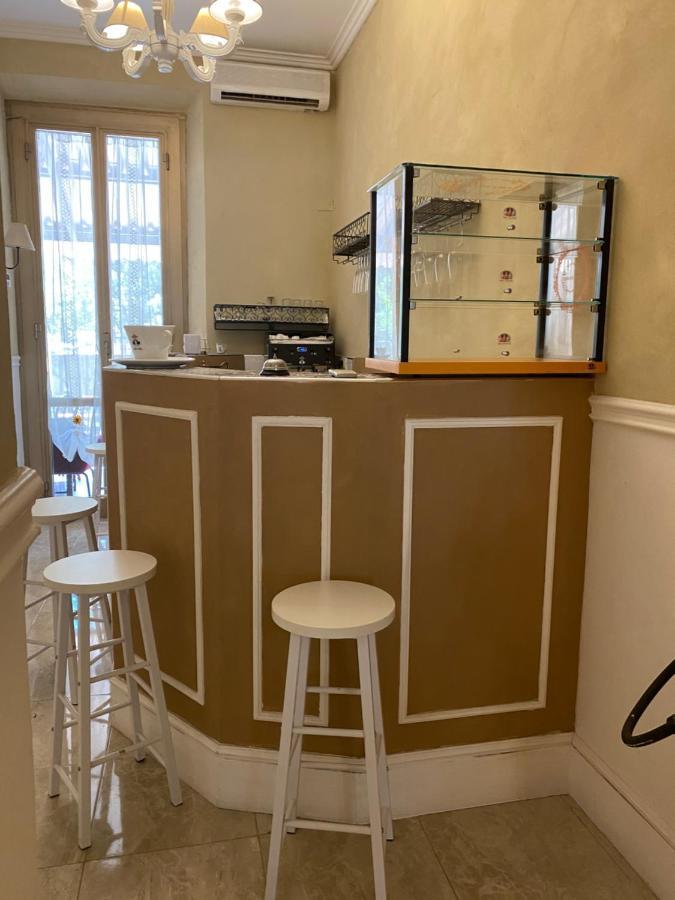Boutique Calais Hotel Milão